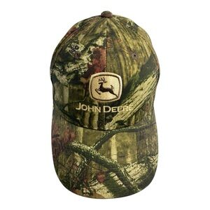 John Deere NWOT Camouflage Adjustable Baseball Cap Hat